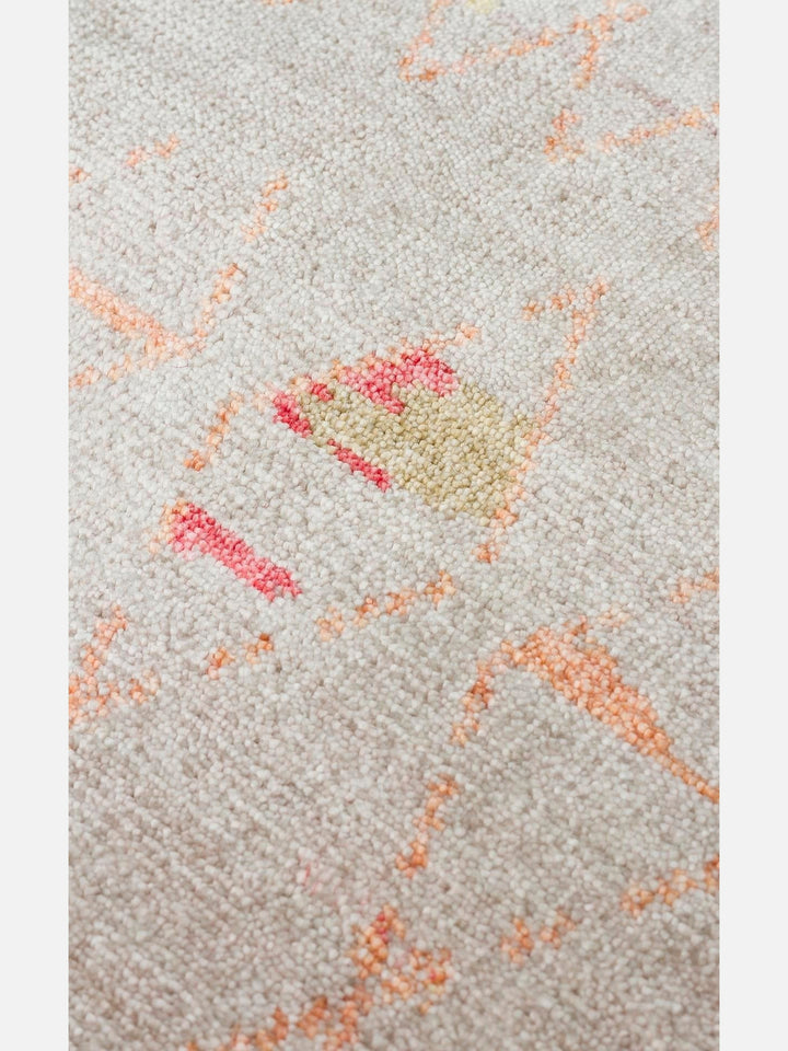 Oushak Carnaval %100 Naturel Kolay Temizlenir El Emeğiyle Üretilen TENCEL™ Modern Uşak Halısı 15 BEIGE AUTUMN - Carpetdocia