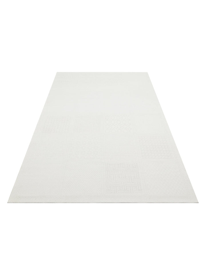 Resort Katlanabilir ve Yıkanabilir Şık Desenlere Sahip Düz Dokuma İnce Halı LUX 02 WHITE - Carpetdocia