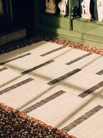 Oasis %100 Yün El Emeği ile Üretilen Kilim IVORY ESPRESSO oda görünümü